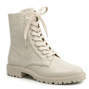 Crown & Ivy Alexis Sweater Hiker Boots Women’s Size 8 Beige Lace-Up Chunky Sole